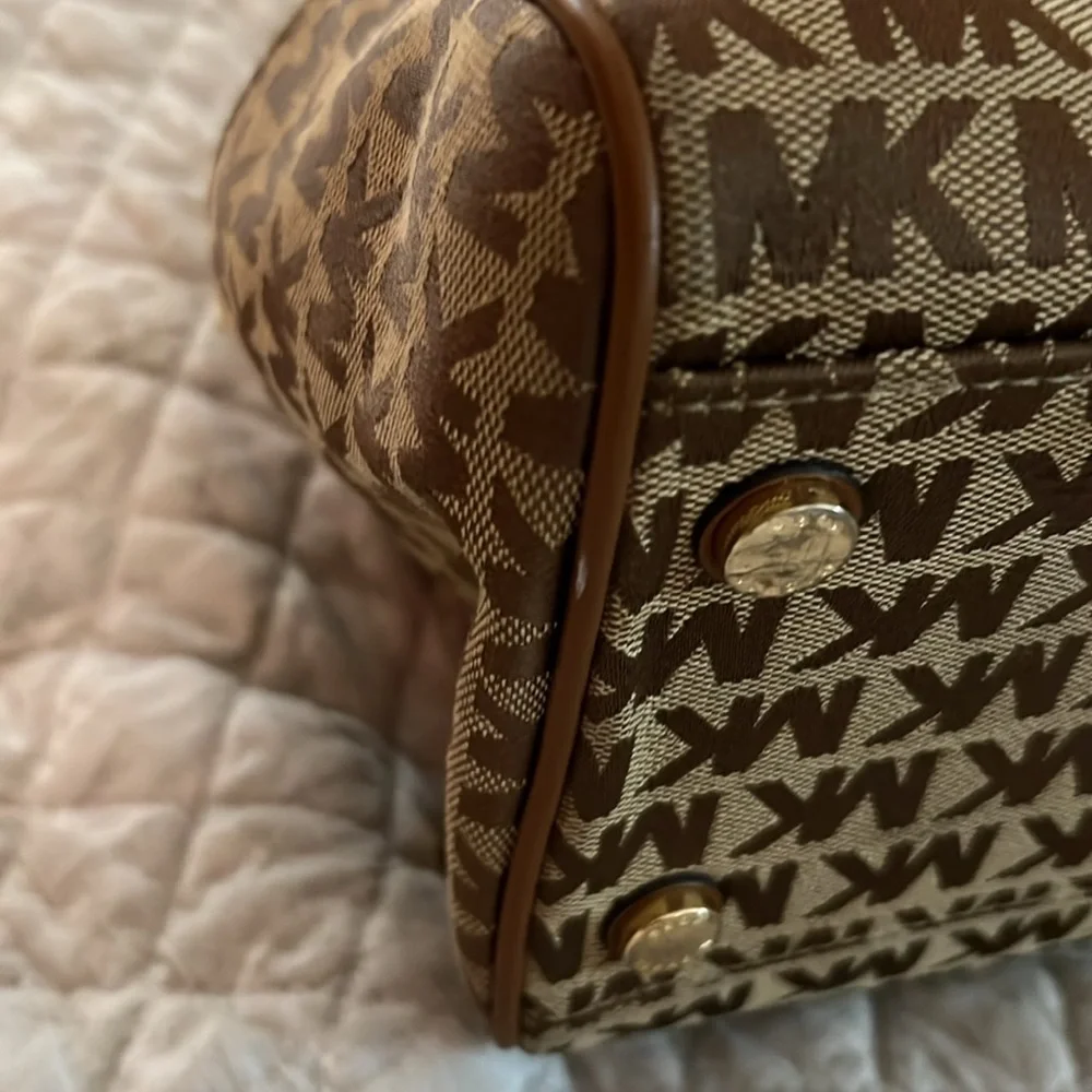Michael Kors Tan and Brown Signature Tote Satchel - Picture 8 of 12